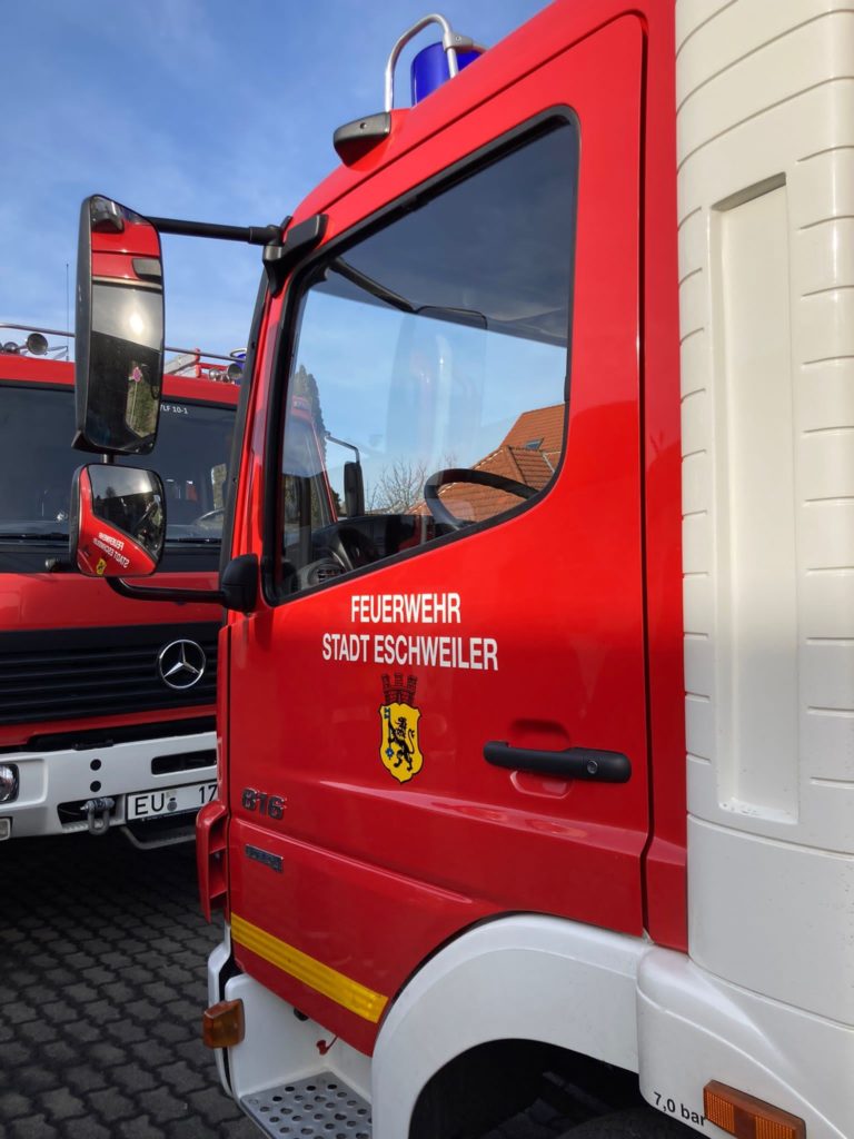 Neue Helme für die Jugendfeuerwehr Kall